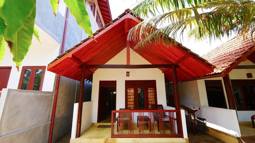 Secret Bay Hotel Matara Room photo