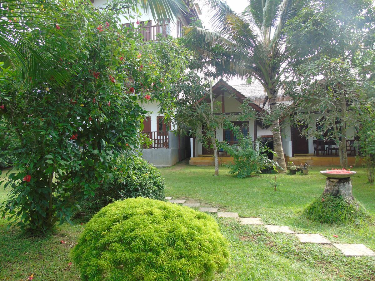 Secret Bay Hotel Matara Exterior photo